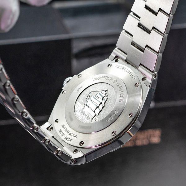 Vacheron Constantin Overseas 47040/B01A-9093